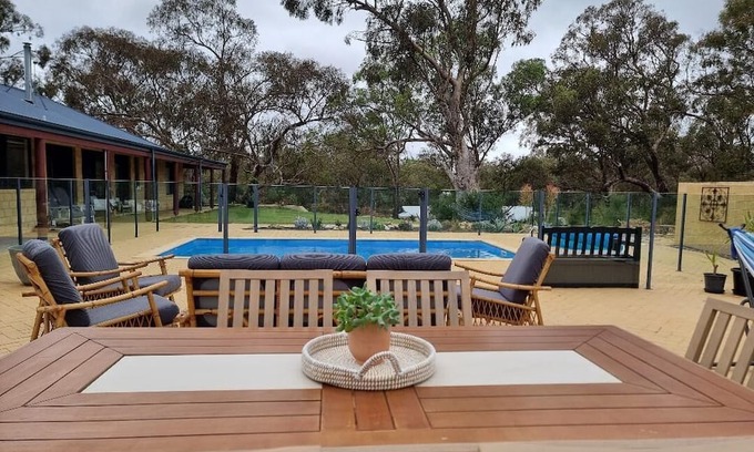 Two Rocks House | Captivating Bush Beach Retreat, Character home on 4 acres, sleeps 8, with a pool