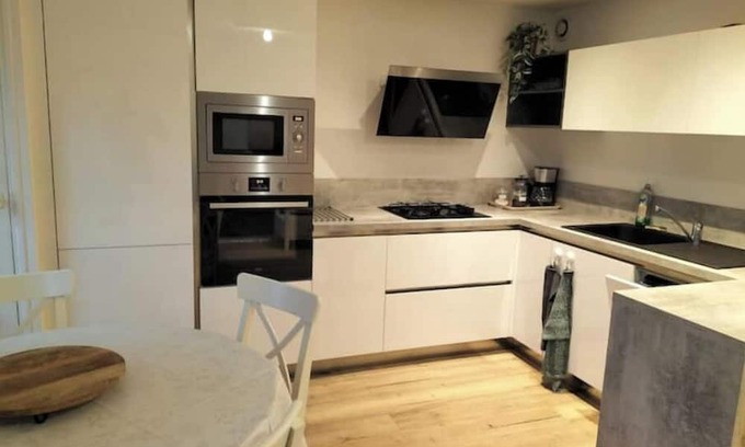 Francisco-Ferrer - Vern Apartment | Vrbo Property