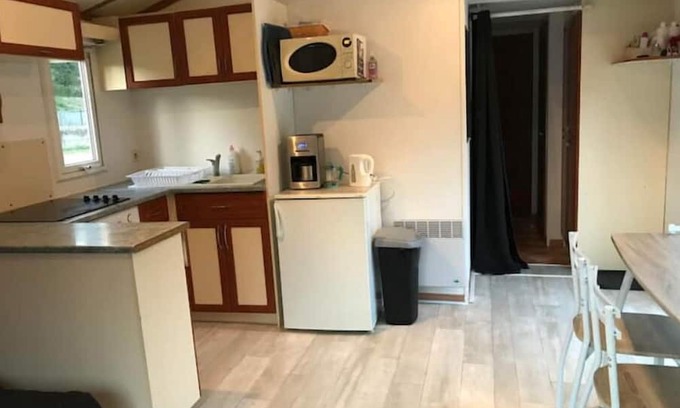 Verlin House | Mobilhome au Sein D'une Écurie