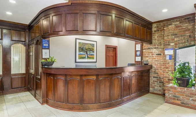 North Chesterfield House | Comfy Richmond Inn Close to Sportsplex – Ideal for Tournament Goers