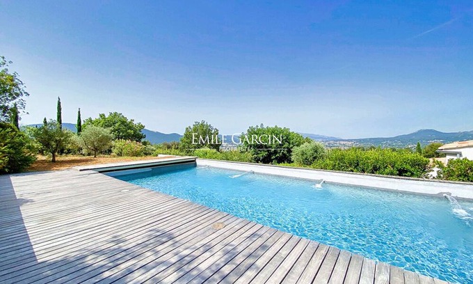 Gemenos Villa | Villa Sigarasse