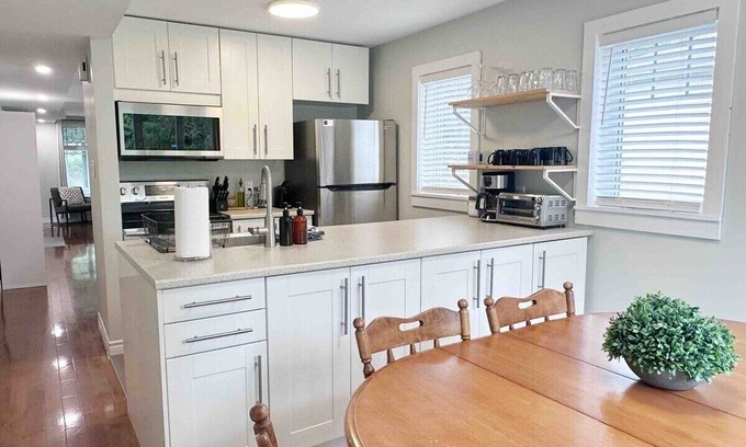 Fredericton Apartment | Downtown apartment with lots of charm