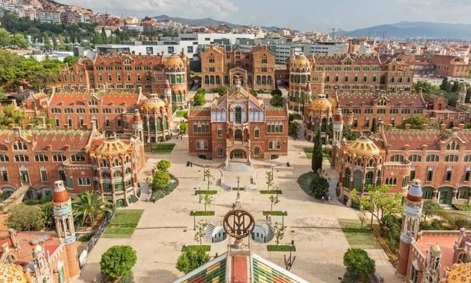 El Guinardo Apartment | SAGRADA FAMILIA FULLY EQUIPPED TERRACE WIFI/AC/5PP By MyRentalHost