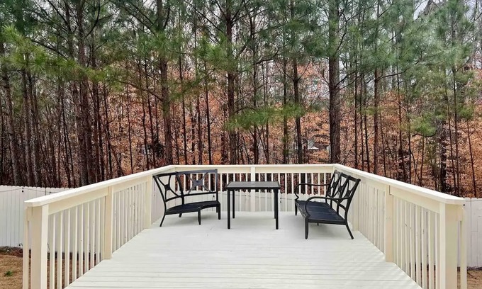 Duluth House | Spacious 5-bedroom house with in delightful Norcross, 22 min from ATL