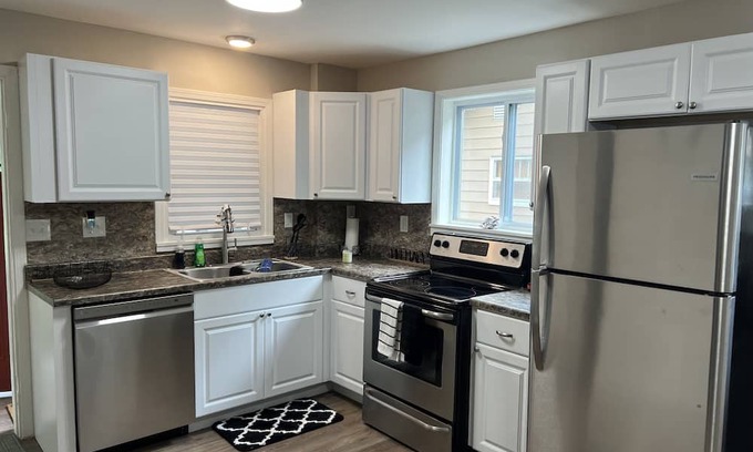 Akron House | Firestone Park Place