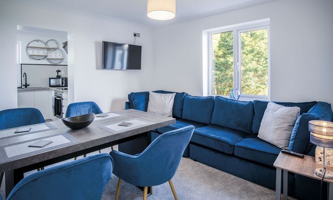 Port-Eynon Apartment | Vista Suite - 3 Bedroom - Ocean Breeze