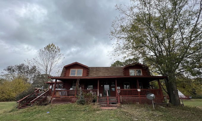 Mc Caskill Resort | Diamond Glamping - Main Log House