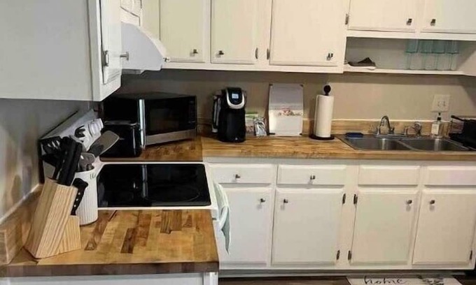 Aiken Apartment | Cozy & Safe 2 bedroom 30 mins from Masters!