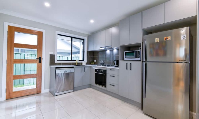 Central Coast House | Newly Built Guest House