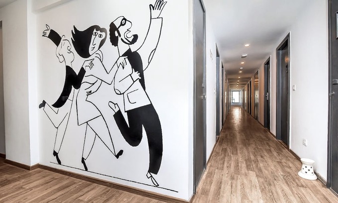 Thoraipakkam Hotel | Townhouse 966 FLINTSTONE STAYS