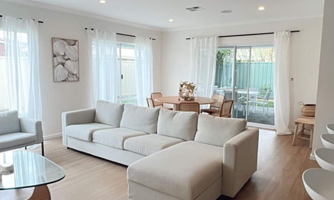 West Busselton House | Spacious Busselton family oasis!