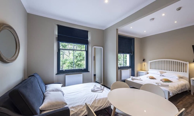 Pembridge Apartment | Notting Hill Studio 5 mins from Portobello Road & 10 mins from Kensington Palace