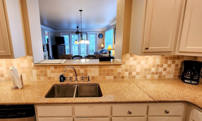 Carrabelle Condo | New Listing! Lucky To Be Here 3BR/3BA condo at St. James Bay Golf Resort