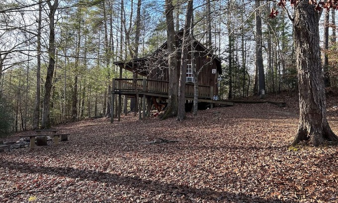 Reliance Cabin | The Mountain Man at Lost Creek Cabins!