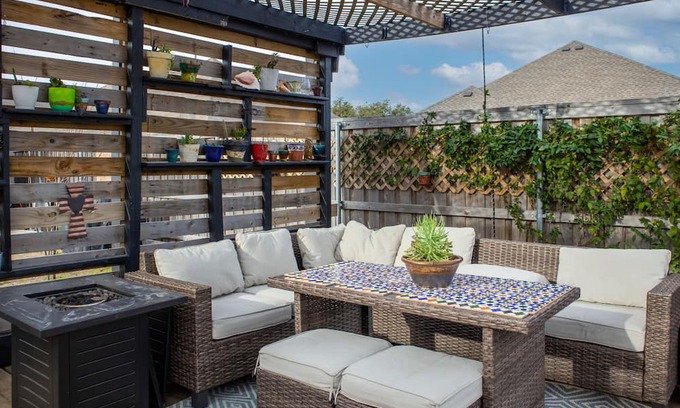 Cedar Hill House | Calm & Peaceful home in beautiful Cedar Hill.