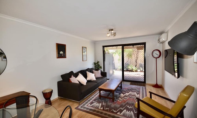 Leederville Apartment | Entire two-bedroom villa in vibrant Leederville