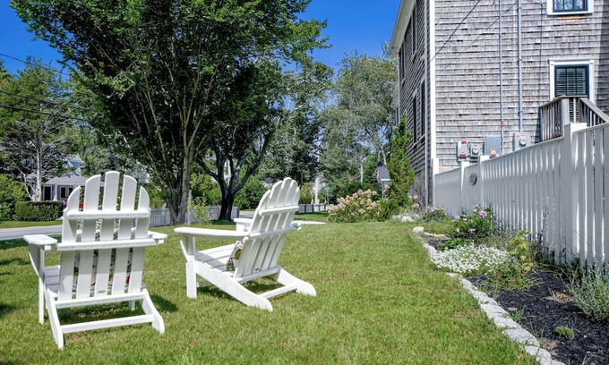 Marion Center House | Spacious home in the heart of Marion's charming village. Bike/walk/swim & enjoy!