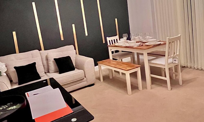 Cambridge House | Comfy and Spacious 5-Bed House in Cambridge