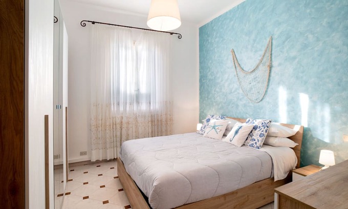 Riva Ligure Apartment | Apartment 'Nonna Sere Home' with Private Terrace, Balcony and Wi-Fi
