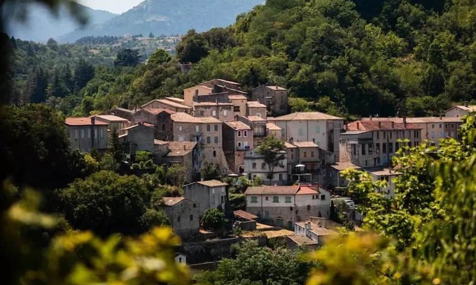 Saint-Vincent-de-Durfort House | Camping maeva Escapades Coeur d'Ardèche **** - Authentic Tent 3 Rooms 4 People Without Sanitary