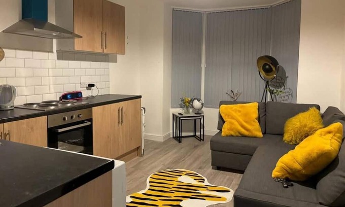 Leeds Apartment | Apartment in Leeds close to city centre