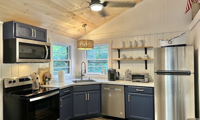 North Sebago Cottage | Cottage on Bachelder Brook with direct access to Sebago Lake.