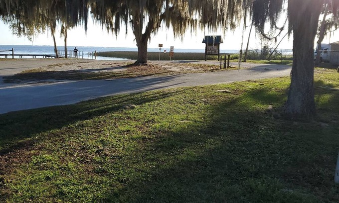 Fedhaven House | Lake Wales- Fishermen's Hideaway Haven