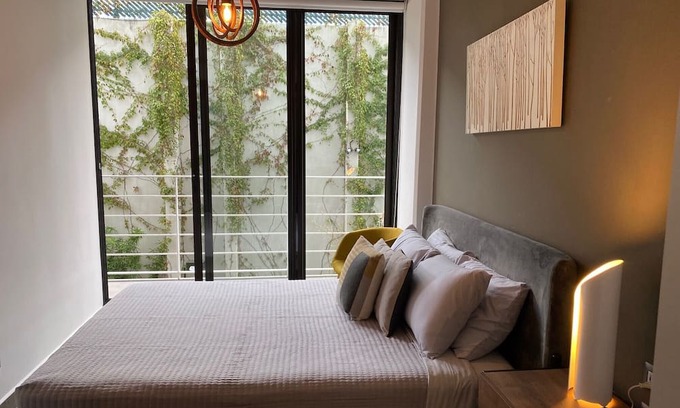 Zona 16 Apartment | Shift Cayala: 2BR/BA balcony, spa, gym, near US Embassy & amenities. Secure 24/7