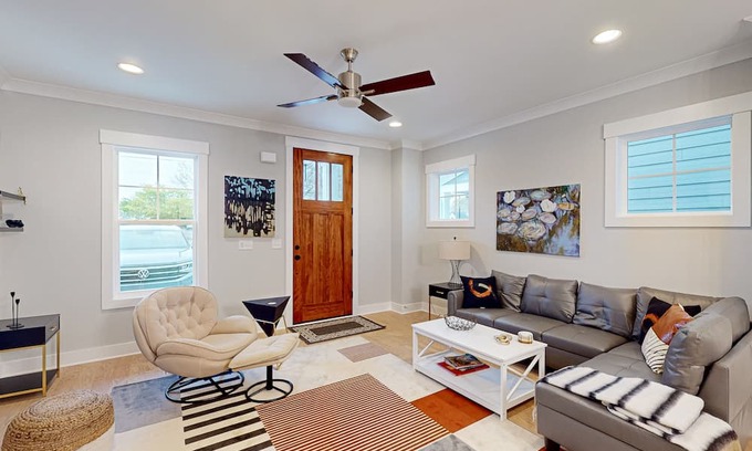 Apex House | Art-filled home near downtown with open layout & fireplace - dog-friendly
