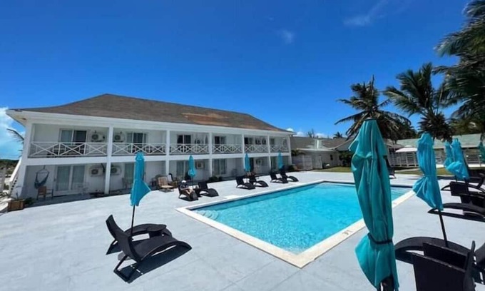 Jimmy Hill Apartment | Lion Fish Suite Ocean Front Exuma Palms Resort!