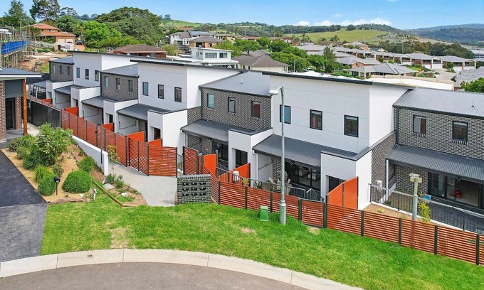 Blackbutt House | Shellharbour New 3 Bedroom Townhouse