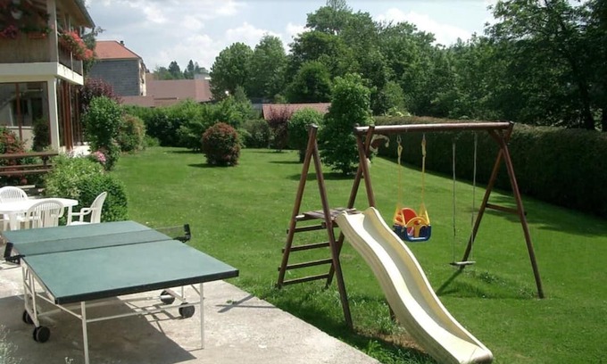 Foncine-le-Haut Apartment | Gîte 1805 montagnes du jura avec spa et sauna 2*