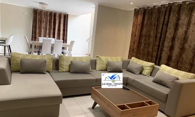 Lusaka Apartment | Executive 3 bedroomed fully furnished apartment for rent in Salama park