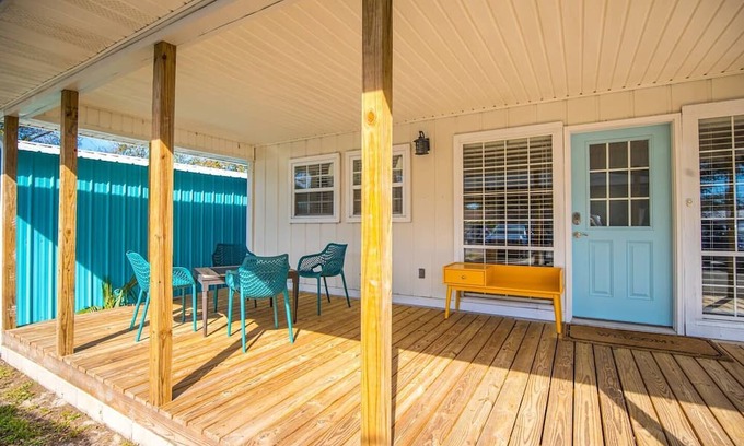 Panama City House | Stylish, comfortable, great walk score!