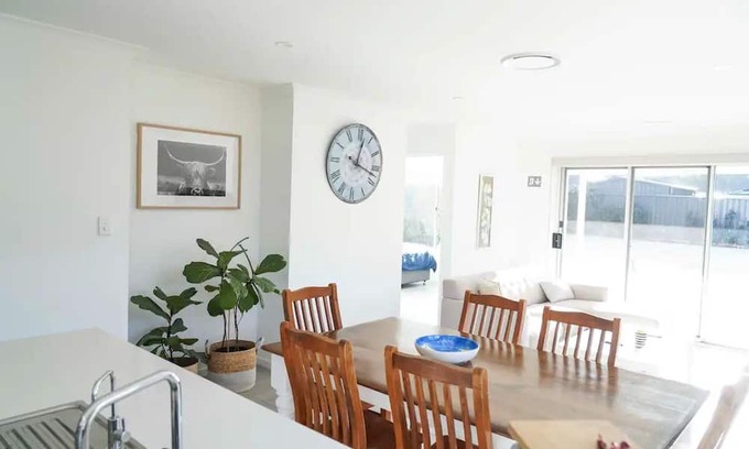 Bellbird House | Exclusive, stylish drop of hunter valley luxury!