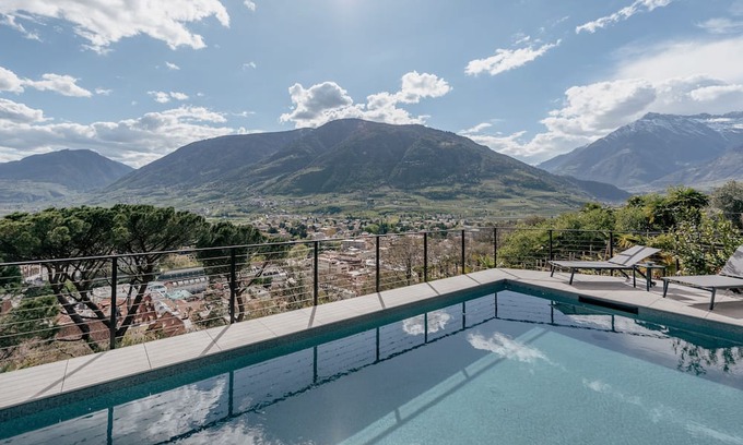 Merano Apartment | La Libella Suite #5 mit Privater Panoramaterrasse Adults Only