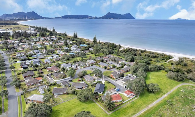 Ruakaka House | Ruakaka Coastal Reserve Retreat