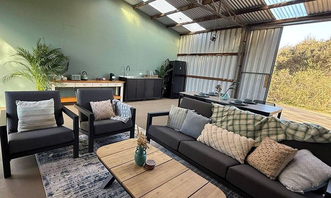 Fingal Cabin | Submerse yourself in nature - Unique Glamping experience, Mornington Peninsula.