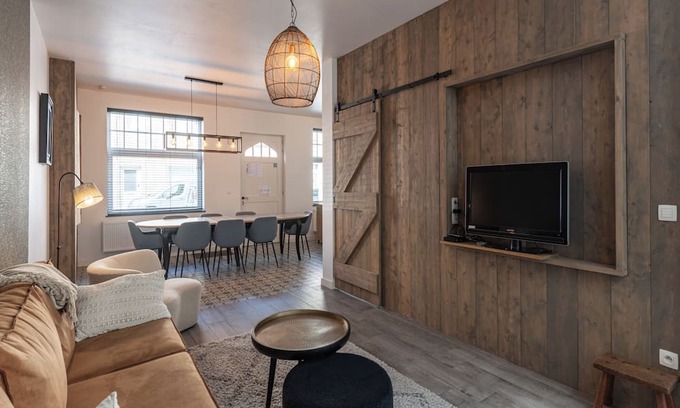 Nieuwpoort House | Stylish town house in heart of the city centre