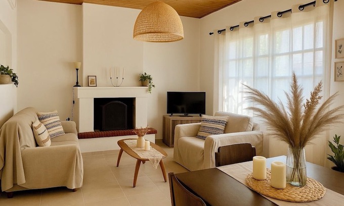 Nea Palatia House | Cozy, bright home near to the nature for calm moments.
