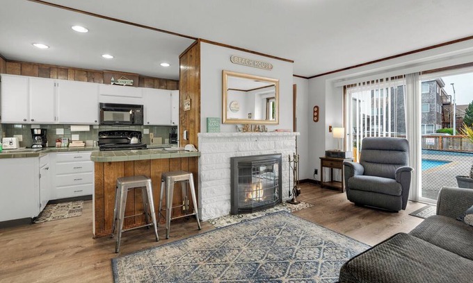 Seaside Cottage | The Tides by the Sea - Entire rental unit in Seaside, Oregon, United States