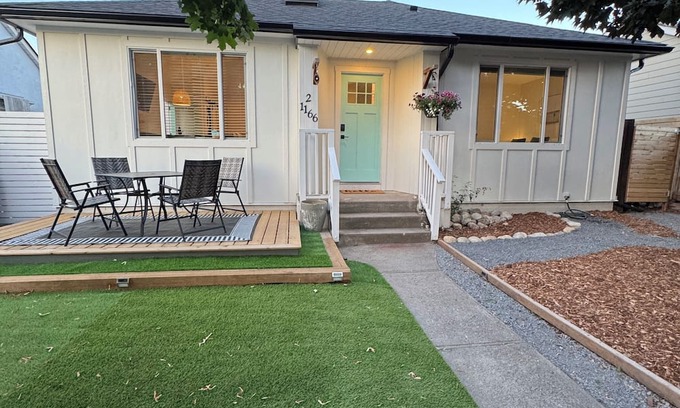Okanagan-Similkameen House | Cozy & Bright 2BR Getaway