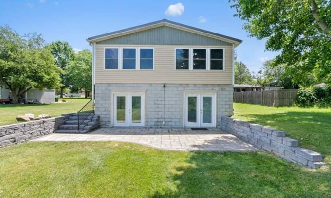 Lansing House | Serene Home on Grand River