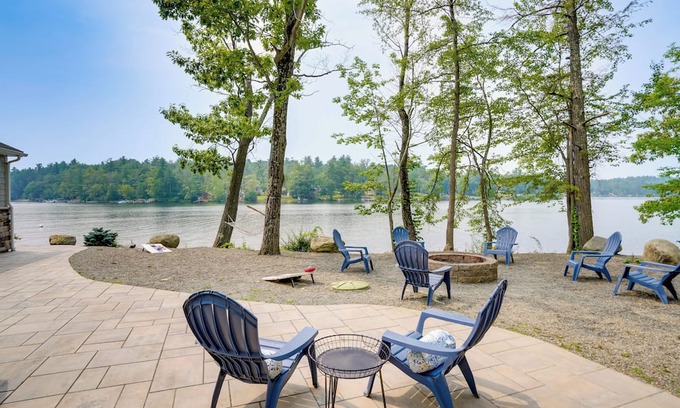 Averill Park House | Rustic, Modern, Great for Groups! Crooked Lake Gem