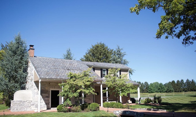 Mount Joy House | Cottage at High Cross Farms | Front Porch