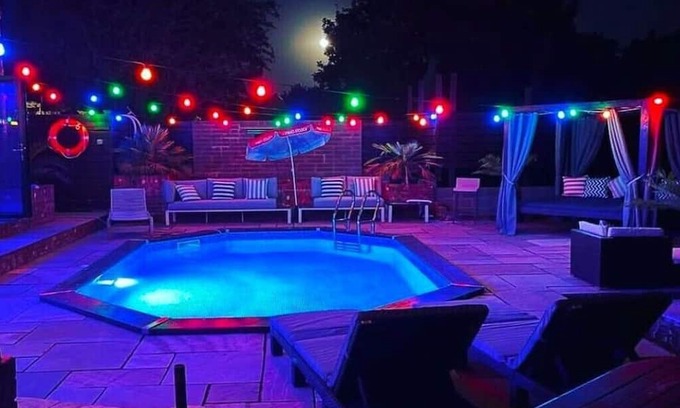 Blaenavon Bed & Breakfast | Blaenavon | UNESCO Countryside Wellness Escape | Pool, Sauna, Ice Bath