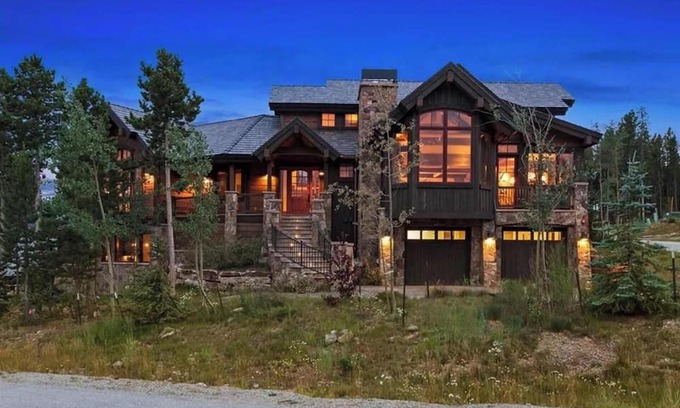 Timber Trail House | Summit Serenity: Pup-Friendly! Hot Tub, Private Shuttle, One Ski Hill Access