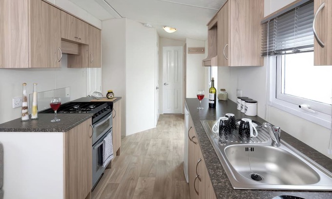 Great Houghton Cottage | NATURE'S NOOK - BILLING AQUADROME in Billing Aquadrome Holiday Park
