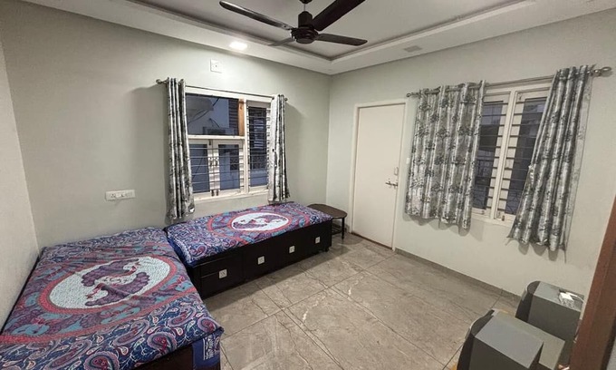 Infocity House | Enchanting 1-bedroom Homestaywith Attached washroom and separate entry