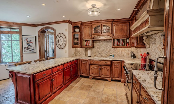 Olympic Valley Condo | Eagle's Landing a Luxury Mountain Escape at Palisades Tahoe with Sweeping Tram & Peak Views